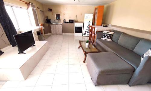 Sternes Apartment | Village house with a nice garden