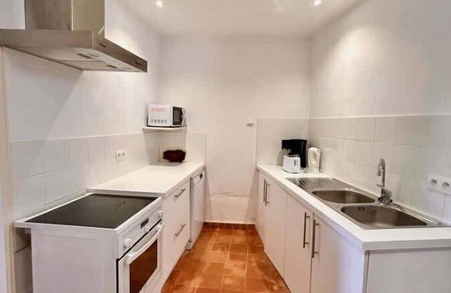 Limeuil House | Village house with garden and lovely view