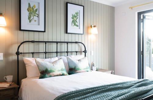 Canungra Hotel | Village Inn Canungra