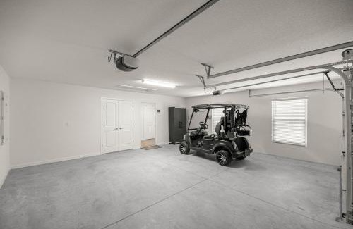 Sumter County House | Villages 3BR Patio With Golfcart By Eastport Square and Water Edges Recreation