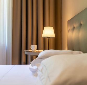 Serralunga d'Alba Hotel | Villaggio Narrante - Foresteria delle Vigne