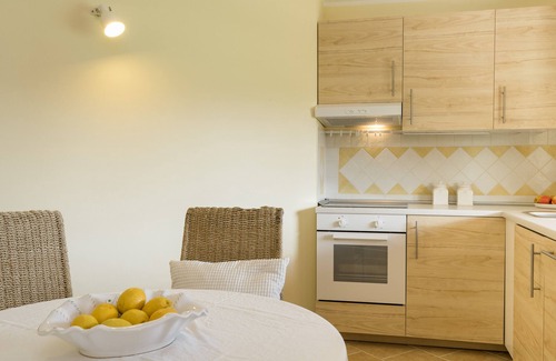 Baia Caddinas Apartment | Villaggio Perlacea