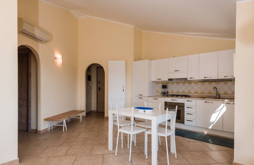Baia Caddinas Apartment | Villaggio Perlacea