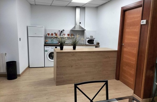 Central District Apartment | Villamena Square (9p)