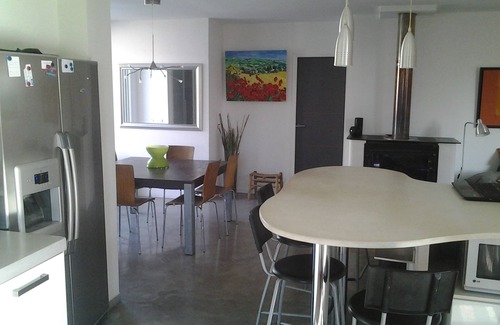 Toulon House | VillaPapyrusToulon, Heated pool, Jacuzzi, 3 bedrooms, 3 bathrooms, 3 WCs, Air conditioning.