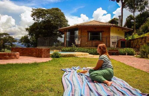 Delfim Moreira House | Villarejo Santa Cruz