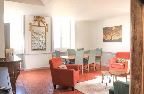 Auch Apartment | Villaret - Très spacieux en Coeur de Ville