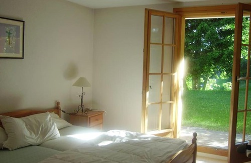 Chesieres Apartment | Villars sur Ollon garden and panoramic view