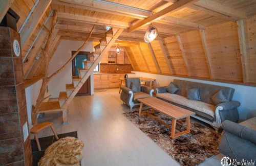 Gllamnik House | Villat Parku i Liqenit
