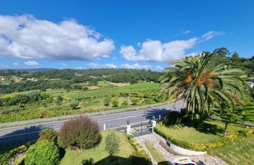 Linhares de Cima Villa | VillaVitoria