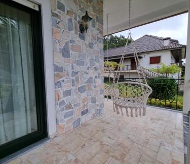 Linhares de Cima Villa | VillaVitoria