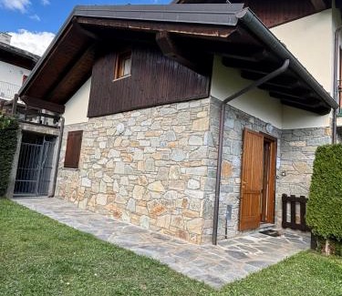 Doues House | Villetta con giardino