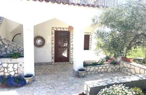Prizzi House | Villetta con Oliveto CFG