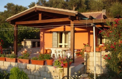Bosa House | VILLETTA I CILIEGI - immersed in the vineyards of Bosa