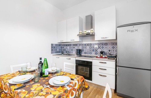 Fano Villa | Villetta Il Gelso with parking and garden!
