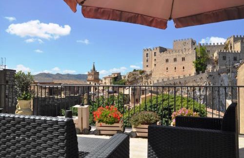 Caccamo House | Villetta in Centro Storico