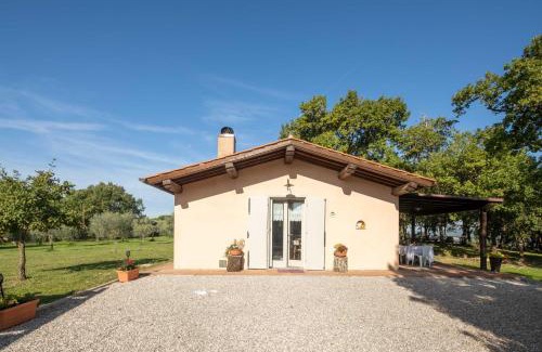 Sinalunga Villa | Villino il Campone by VacaVilla