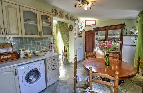 Schiazzano Villa | Villino Zoe: A graceful cottage surrounded by a lemon and orange garden, with Free WI-FI.