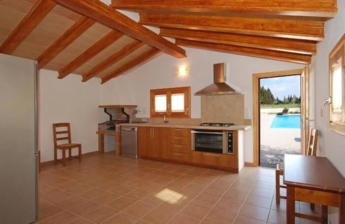 Llubi Cottage | Vinagrella, modern holiday country villa on the outskirts of Muro, Majorca