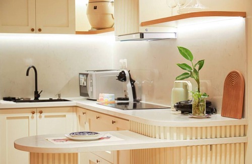 Quang An Apartment | Vincent's Home at D’le Roi Soleil West Lake