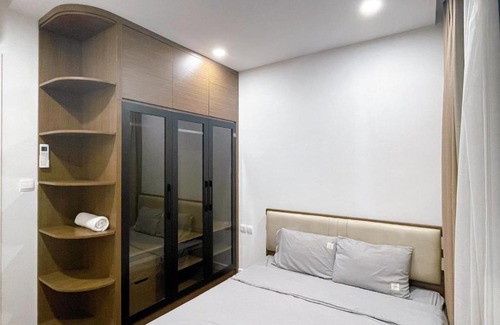 Trung Hoa Nhan Chinh Apartment | Vincom Center Dcapitale 119 Trần Duy Hưng Trung Hoà Cầu Giấy