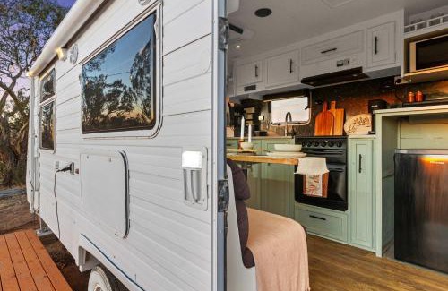 Spring Farm House | Vineyard Farmstay at Vista Fiano