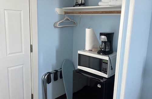 Vineyard Haven Hotel | Vineyard Harbor Motel - Private Beach