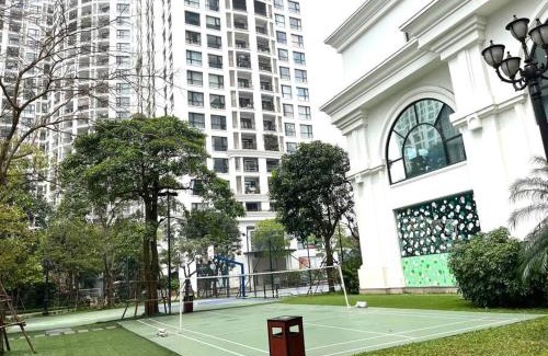 Thanh Xuan Apartment | Vinhomes Royal City 2 Bedroom!