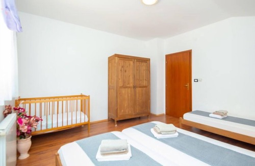 Laginji Apartment | Vinka (ROJ434) by Interhome