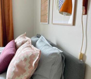 Tampere Apartment | Vinkku Charming Wooden House near to City Centre