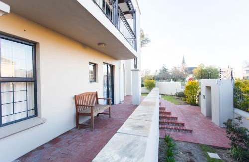Stellenbosch Central Apartment | Vino Self Catering Apartment