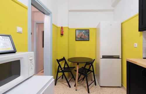 Mousio Apartment | Vintage 1BR Timeless Beauty
