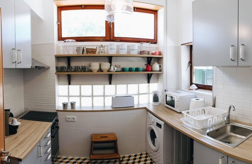 Costa de Caparica Villa | Vintage Beach & Golf Villa