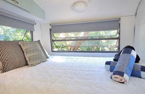 Nelly Bay House | Vintage Coral Blue