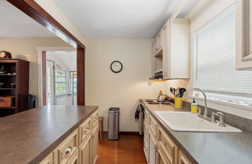 Old Seminole Heights House | Vintage Cottage & Modern Touches
