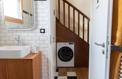 Les Fourgs Apartment | VINTAGE .