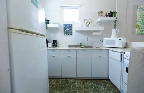 Santurce Apartment | Vintage Modern GEM in the Heart of Santurce w/parking