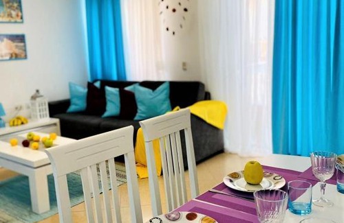 Sarande Apartment | Vintage Sea View Apartment