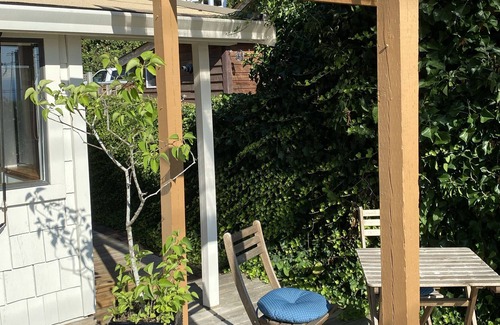 Sechelt House | Vintage Selma Park Oceanview Bungalow