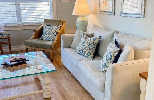 Venice House | Vintage Venice Duplex - A