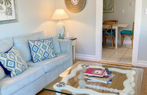 Venice House | Vintage Venice Duplex - A