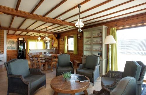 Beffe Villa | Vintage Villa with Private Garden in Rendeux