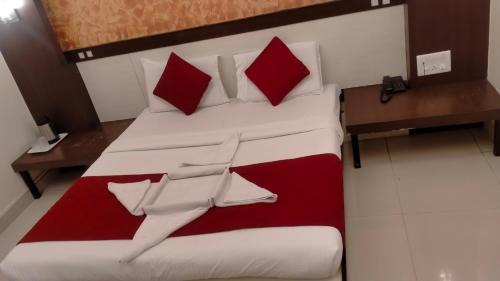Gandhi Nagar Hotel | Vinttage park hotels