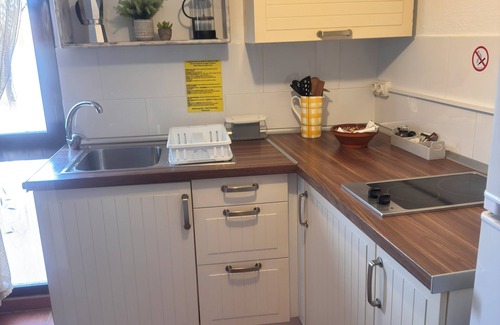 Benamocarra Apartment | Viñuela Hideaway - Your Mountain Studio with Kitchen & Pool