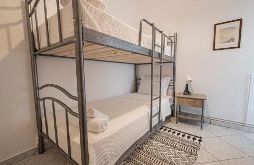 Paralia Dionysiou Apartment | Viny Apartment