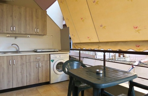 Vlore Apartment | Viol'House - balcony 2 persons in the heart of the Vlora Lungomare
