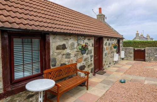 St Combs House | Viola Cottage