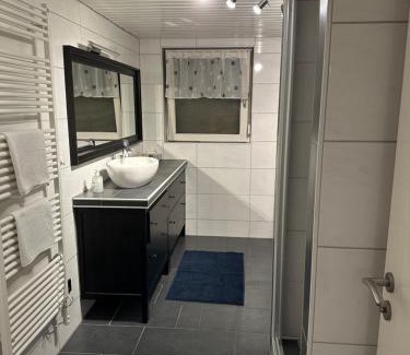 Rust Apartment | Viola