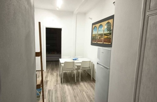 Parma City Centre Apartment | Violet Apartment - Parma