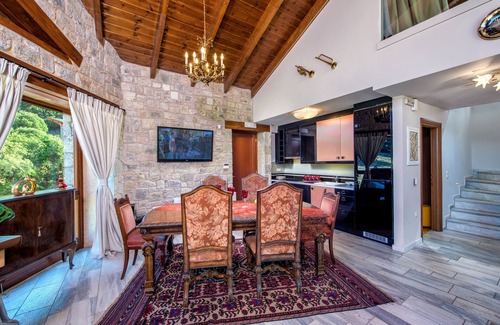 Kato Pedina Hotel | ViP Chalet 4 seasons